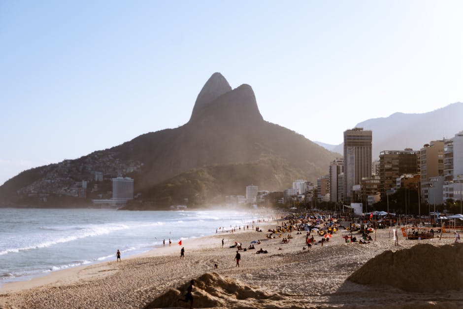 Dois Irmãos, montanha do Rio de Janeiro, onde Sheron Menezzes tem uma conexão especial.